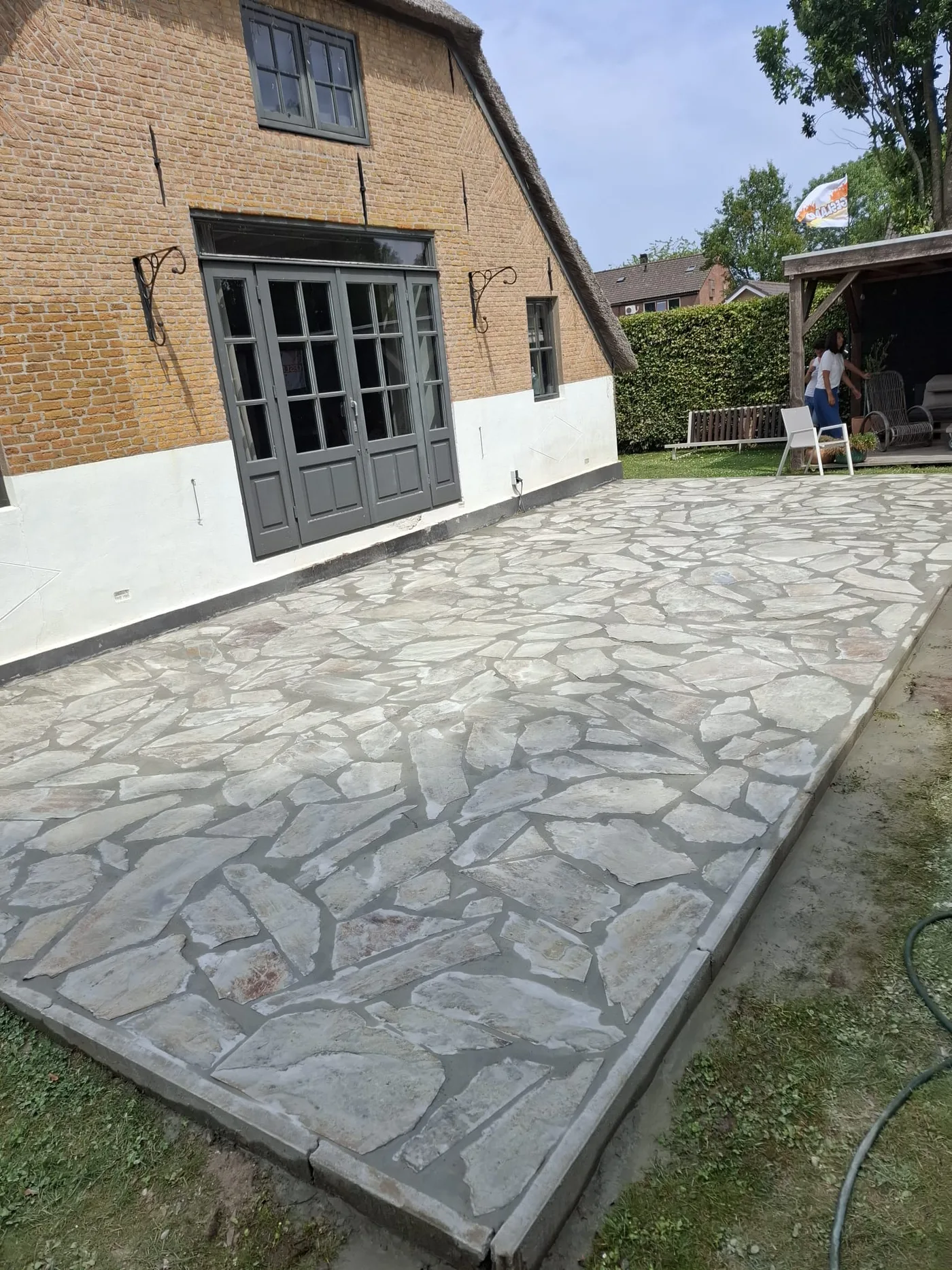 Terras met flagstones in Leerdam e.o.